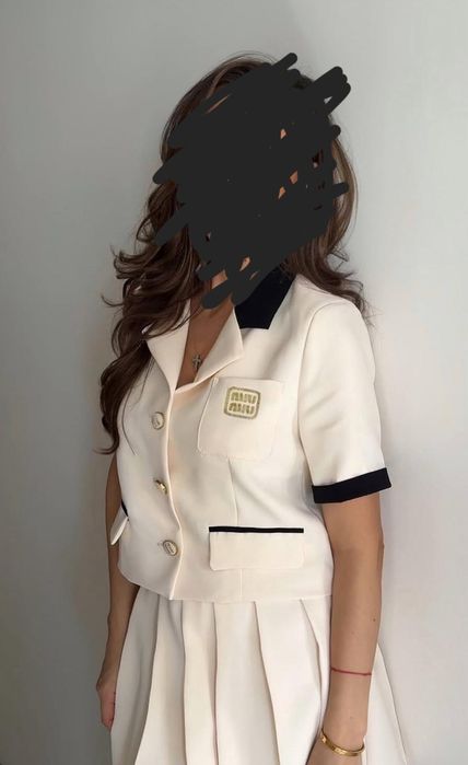 Rochita/Compleu dama ca nou