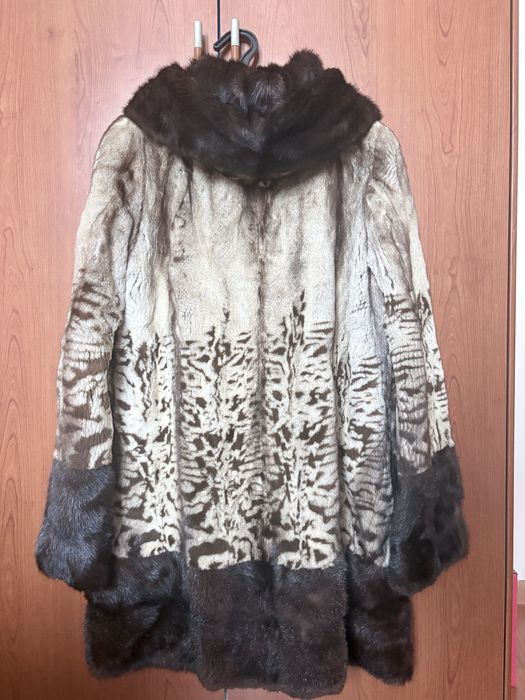 Продам шубу норковую