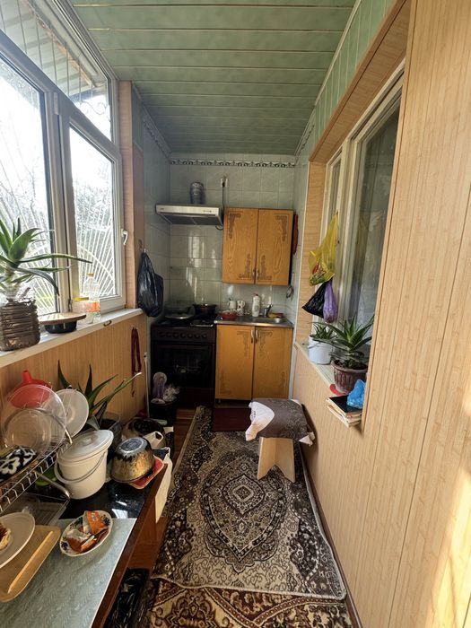 Продается 2х 1й этаж юнусабад 11