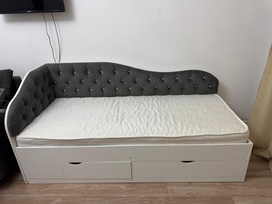 Продам подростковую  кровать