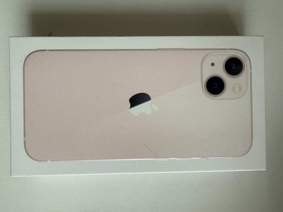 Продам iPhone 13 128 Гб