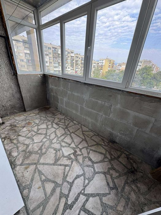 Продава се Двустаен апартамент в Казанлък - 70 кв.м за 948 €/кв.м - Снимка #3