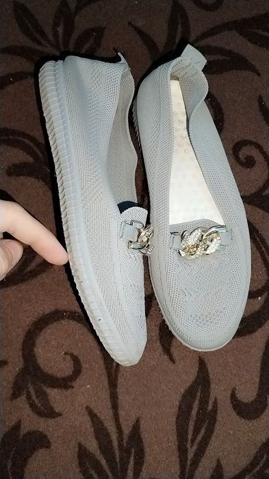 Ayollar oyoq kiyimi, Makas