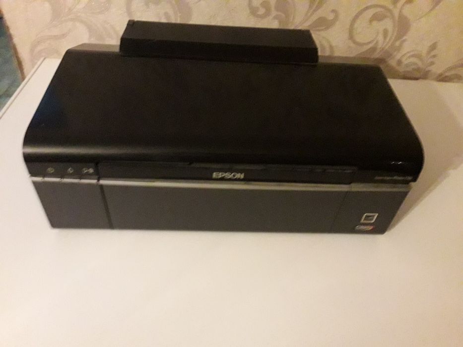 Продам цветной принтер