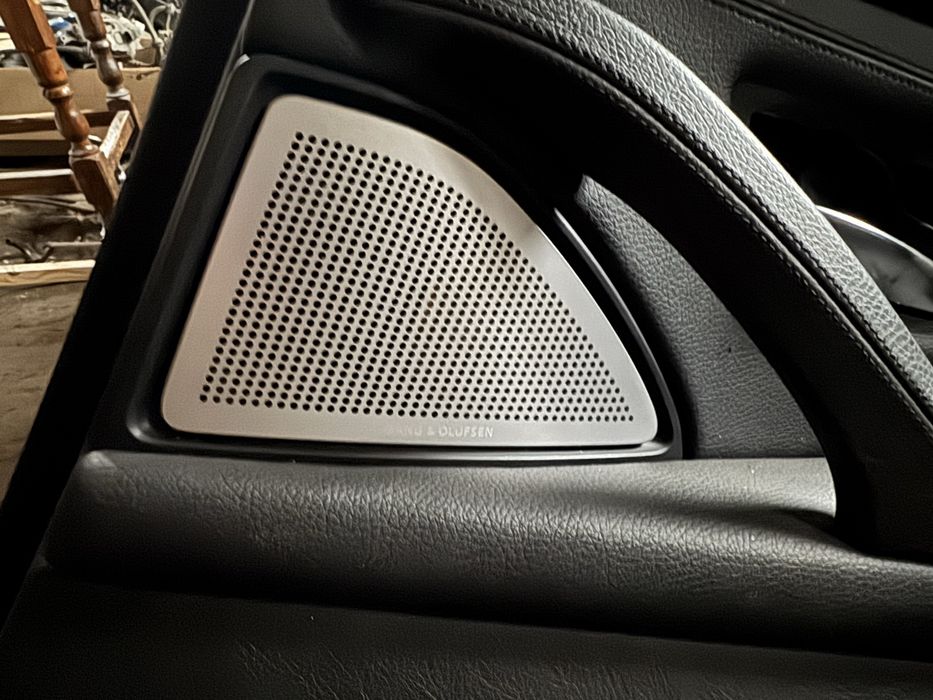 Усилвател с колони Bang s olufsen за бмв ф10 ф11