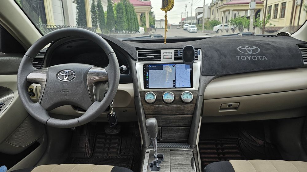 Sotiladi Toyota camry 2008  probeg  305000