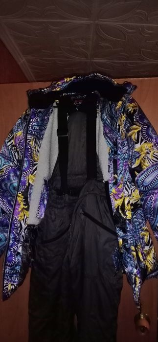 Женский зимний костюм