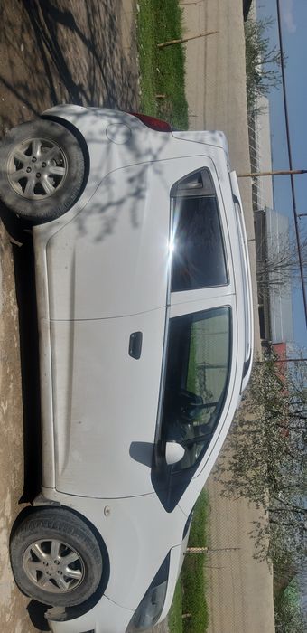 Продаётся машина спарк 2014 год евро. Автомат