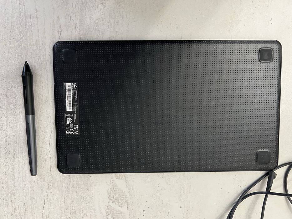 Графический планшет HUION