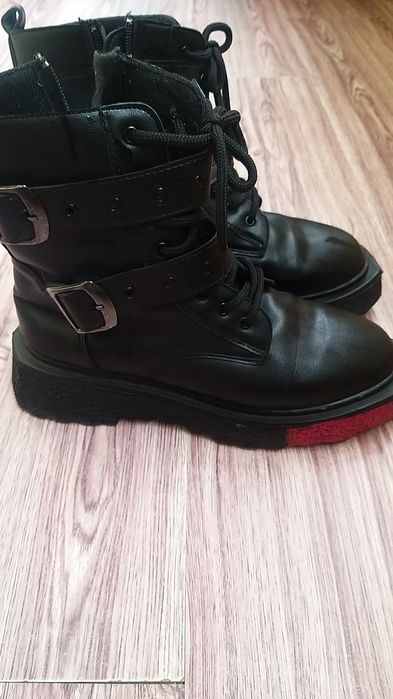 Отлични черни боти, 40 номер, стелка 25 см