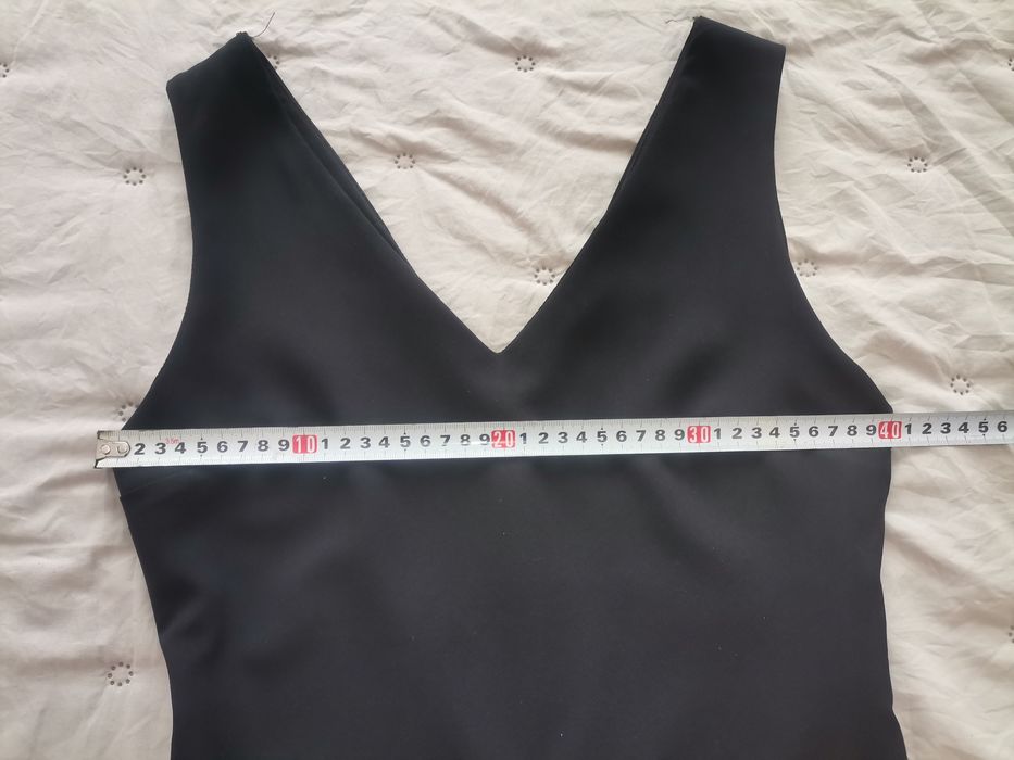 Елегантна дамска рокля