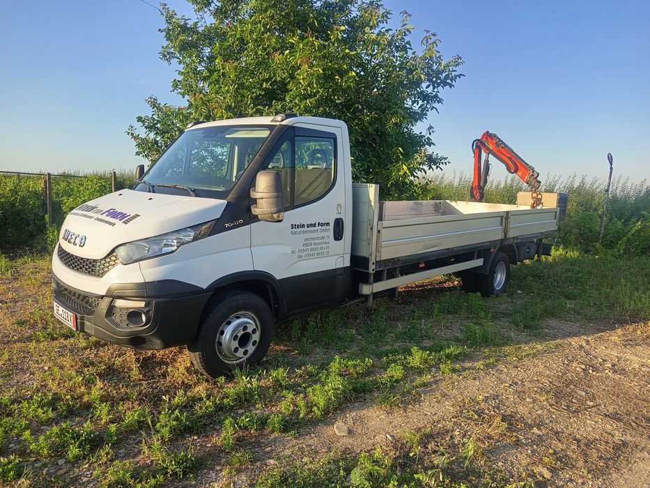 Iveco daily cu macara