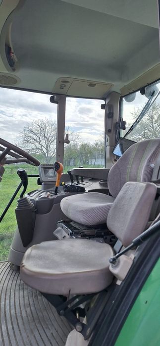 Tractor John Deere 6630