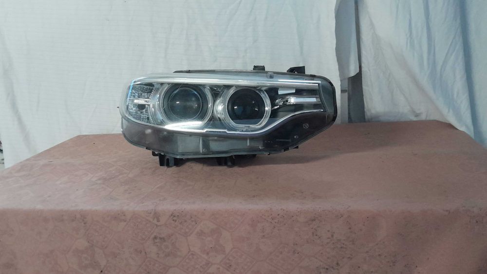 Far fata dreapta Bi-Xenon BMW seria 4   030128228214