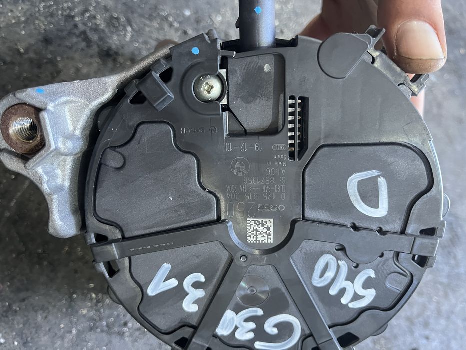 Алтернатор бмв 5 г30/31 540д 320 ( alternator bmw 5 g30/31 540d )