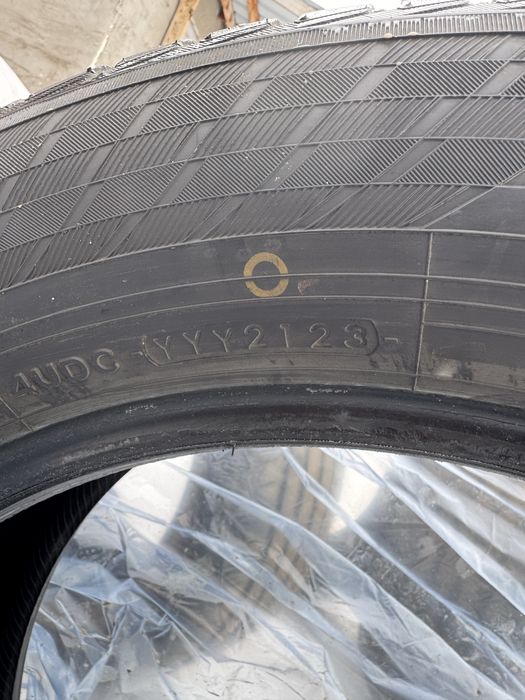 Шины R18 235/60 все сезонные