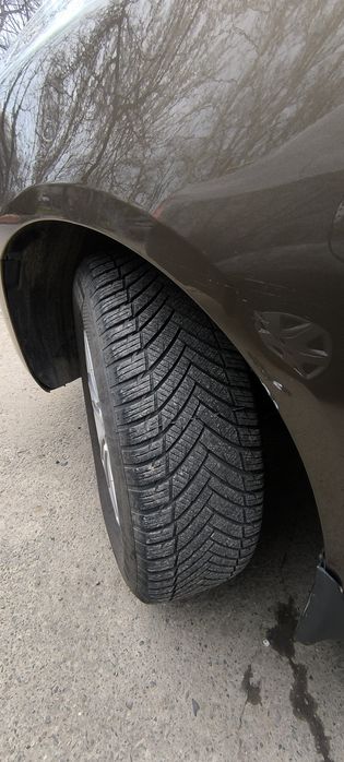 Продам машину в идеальном состояние