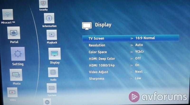 оригинален Blu ray dvd player Toshiba  нов внос от Англия