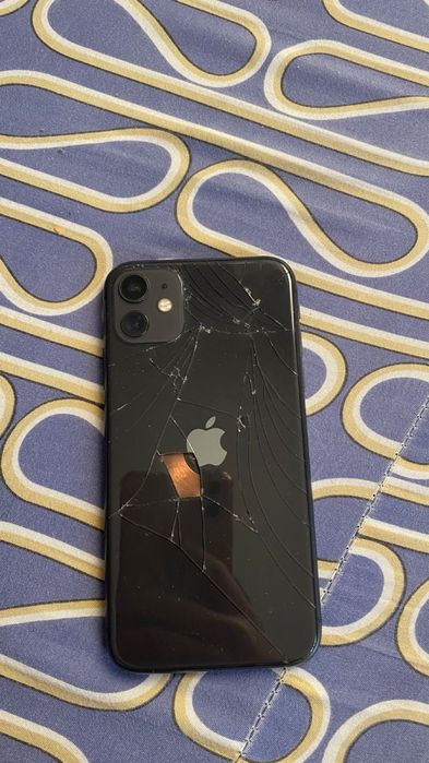 iPhone 11 , 128 гб обмен