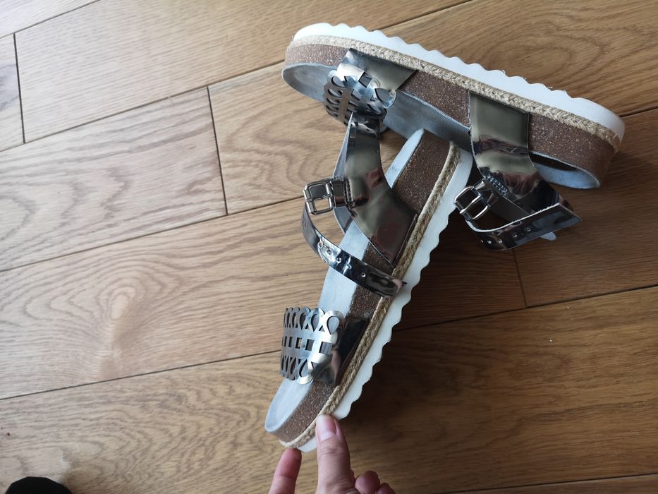 Сандали Noa Harmon 37 номер