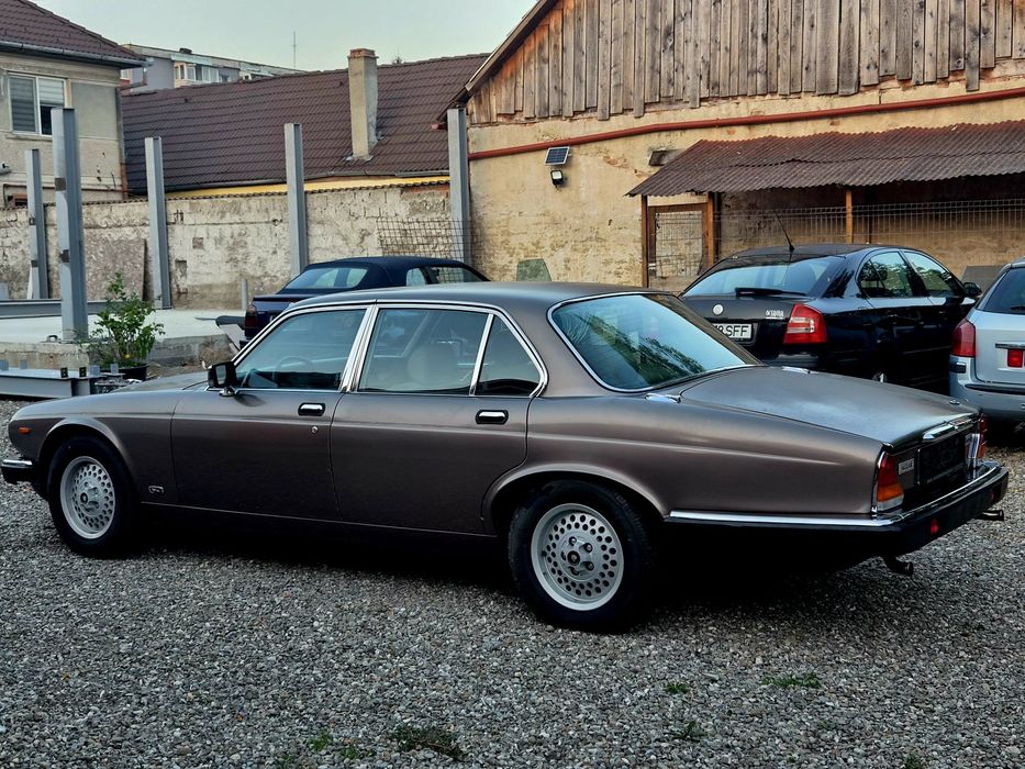 JAGUAR XJ 1986 — imagine 2
