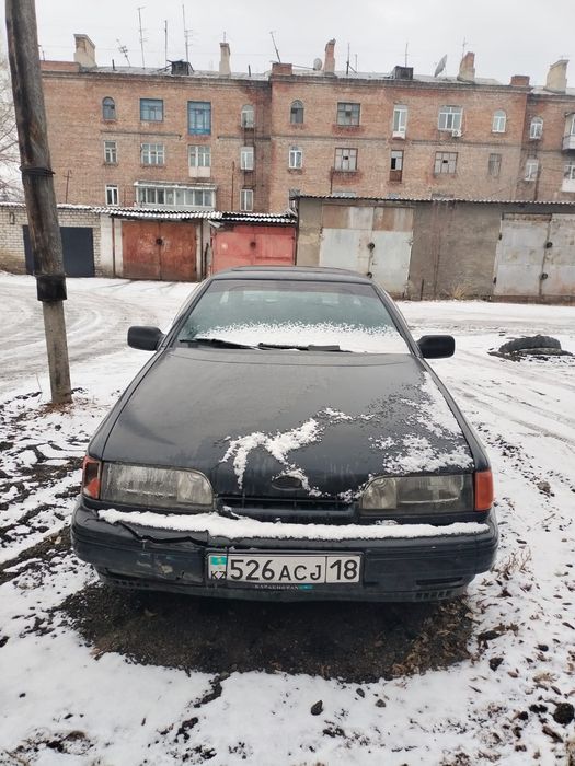 Продам машину Ford Scorpio