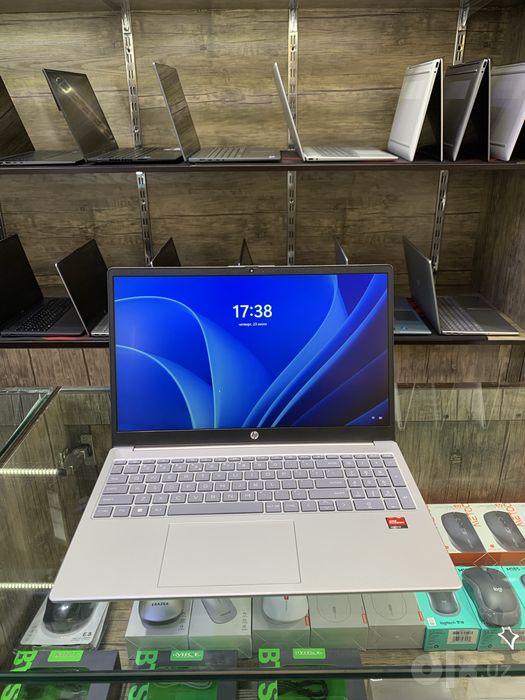 HP Laptop g10 15.6