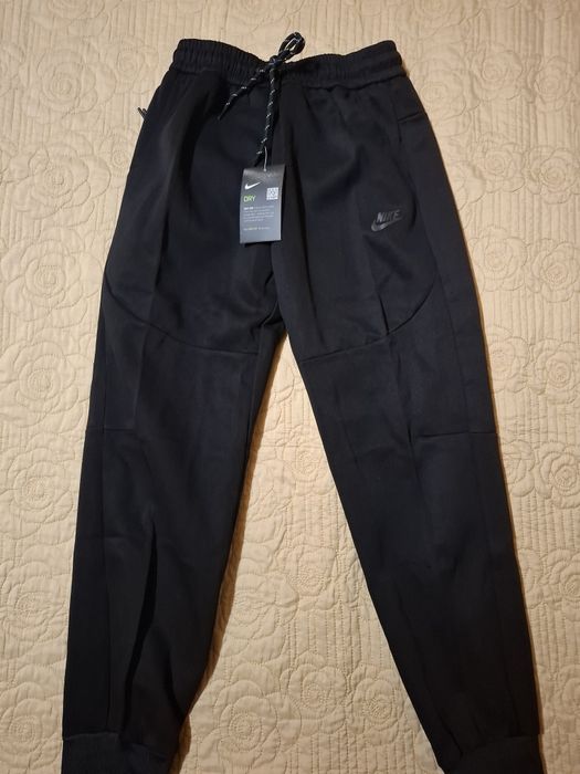 Nike tech fleece