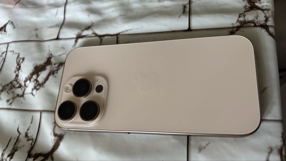 iPhone 16 Pro 256GB
