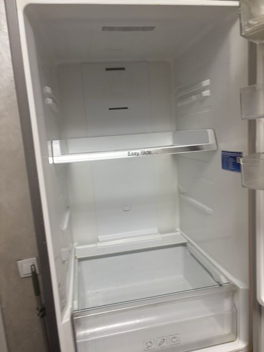 Продам холодильник samsung