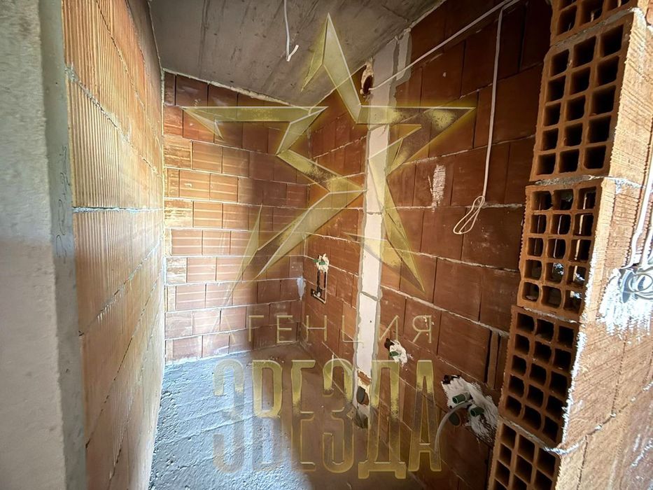 Продава се Тристаен апартамент в Пловдив, Кючук Париж - 101 кв.м за 1574 €/кв.м - Снимка #4