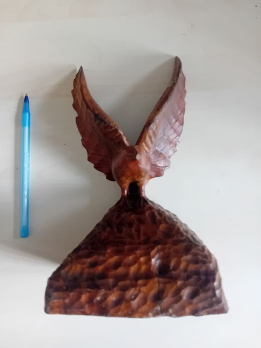 Vultur lemn sculptura
