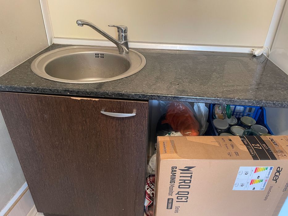 Долен кухненски шкаф с мивка и плот