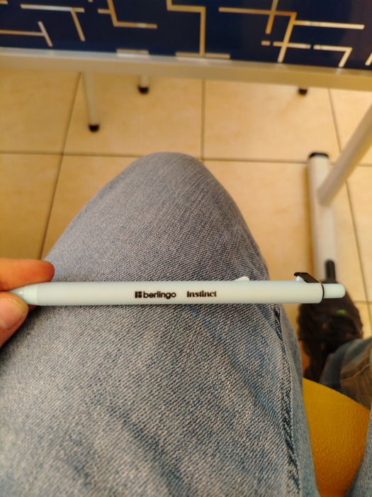 Химикалка без гаранция има мастило