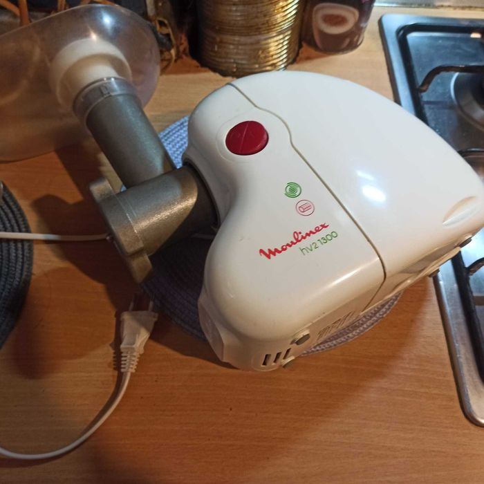 Masina de tocat carne eletrica Moulinex 1300 w original France