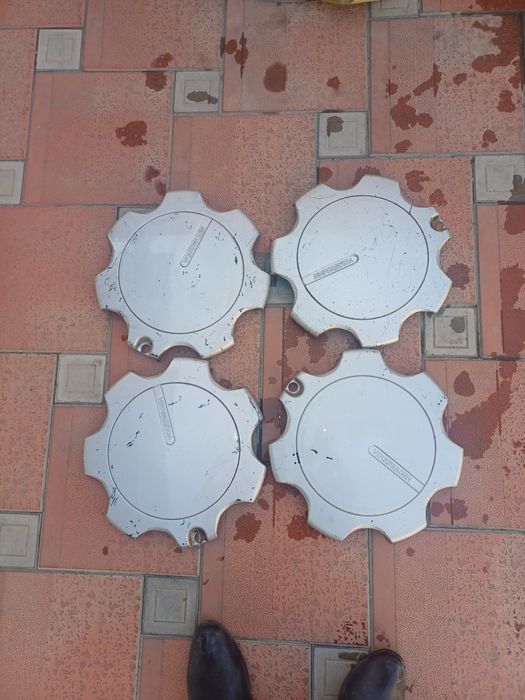 Колпаки Пассат голф вента