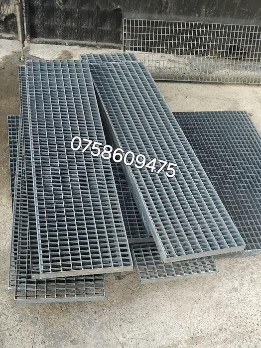 Trepte zincate 120x24