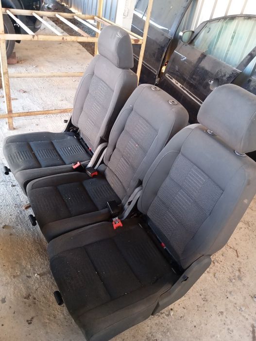 Салон седалки за Фолксваген туаран