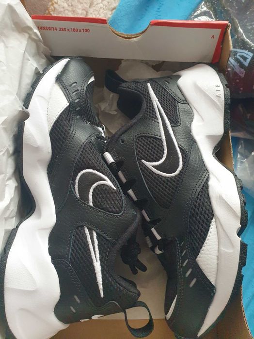 Nike Air Heights