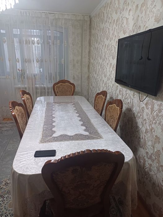 Стол , стулья. Вместе продается