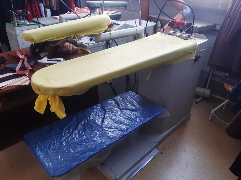 Mașini de cusut industriale