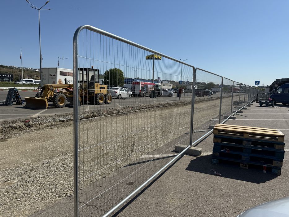 Gard mobil imprejmuire santier, provizoriu