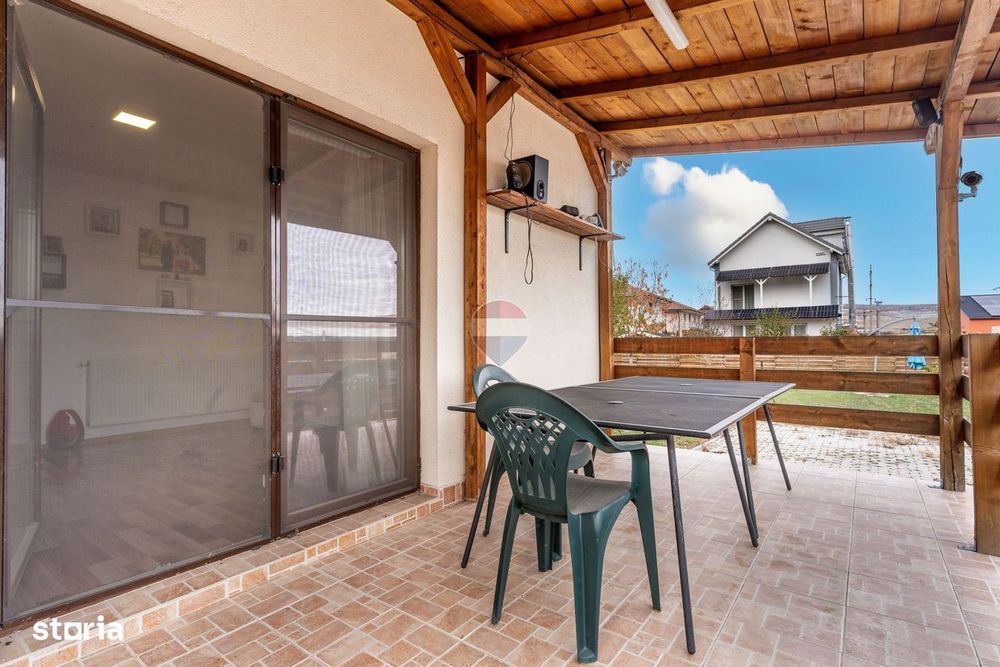 Casa individiala, panouri, garaj, 600mp teren, la cheie, comision 0