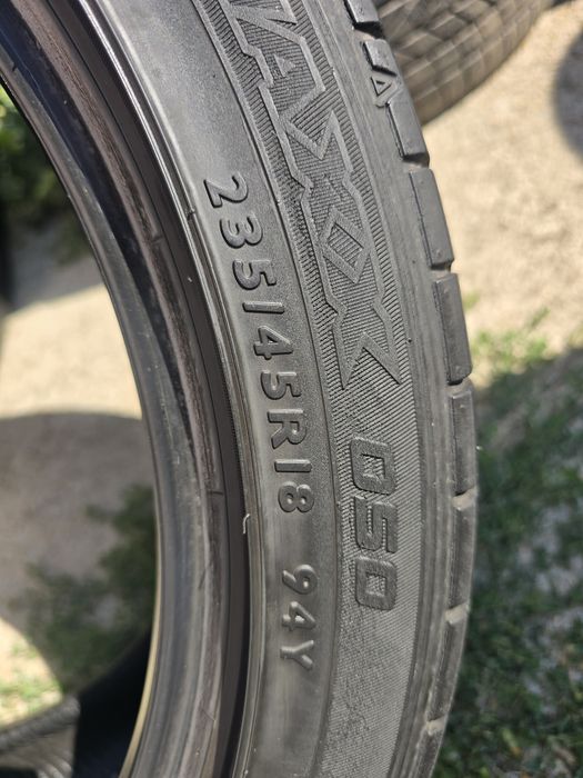 Anvelope 235/45 R18 DUNLOP de vara 2022
