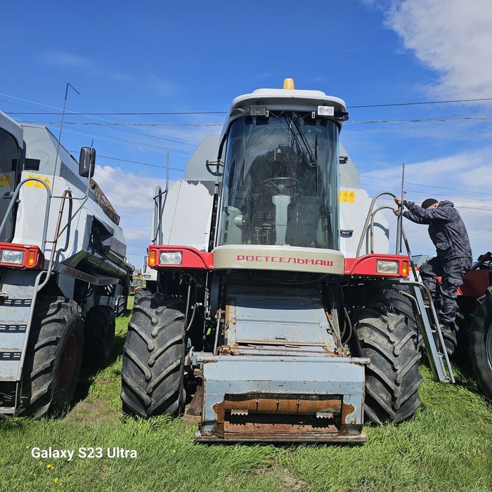 Продам комбайн Вектор