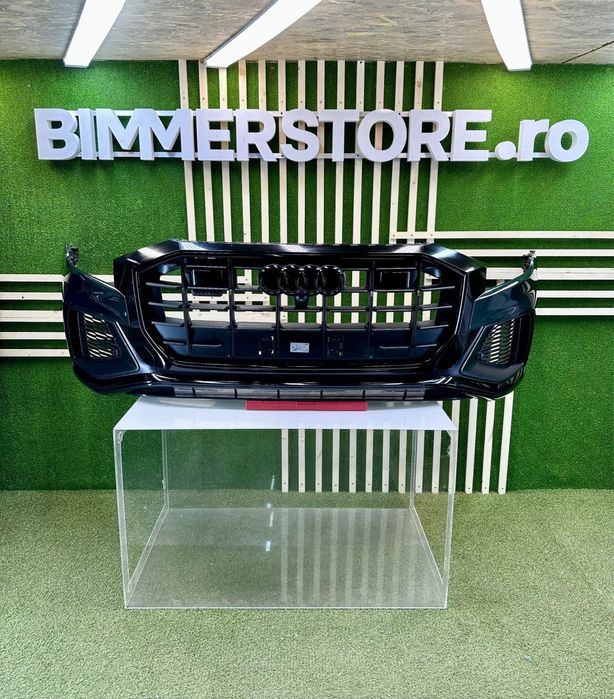 Bara fata Audi Q8 S-line Completa