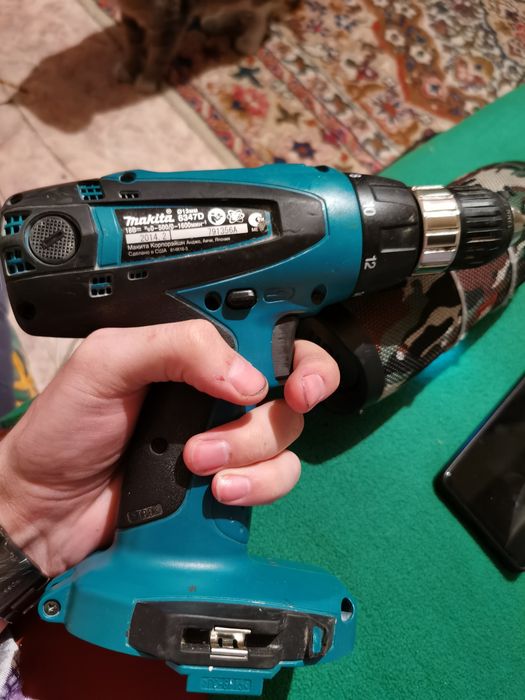 Шуруповерт makita 6347D 18w