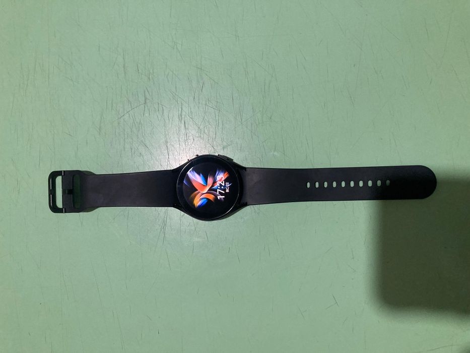 Продам часы Самсунг