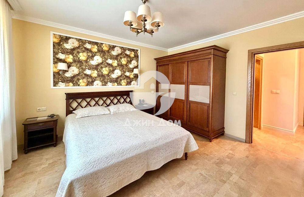 Продава се Многостаен апартамент в Несебър - 160 кв.м за 2188 €/кв.м - Снимка #9