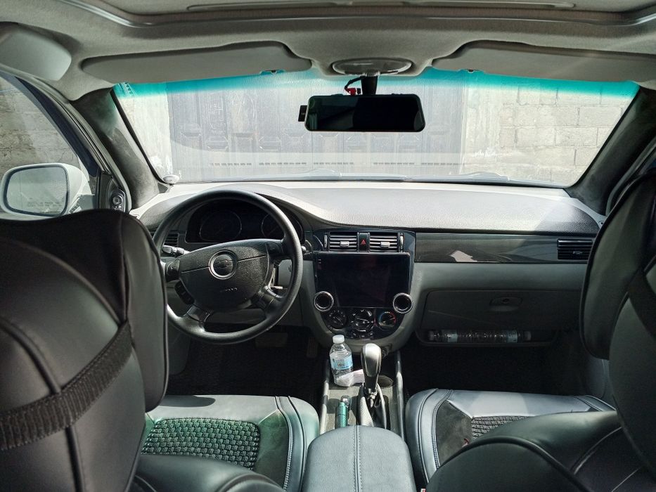 Продам машину Шевроле жентра